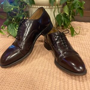 Size 9.5 Johnson & Murphy Melton Captoes - Burgundy - Good Condition (ABBA)